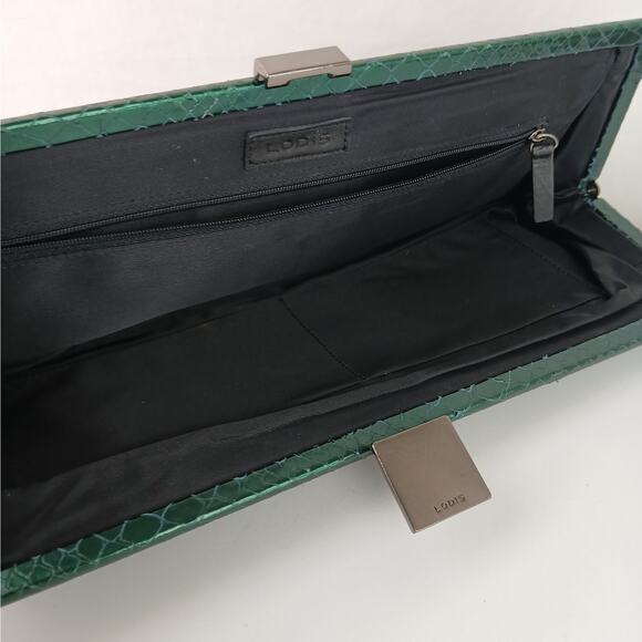 Lodis Framed Clutch Purse Green Leather Croc - Picture 6 of 7